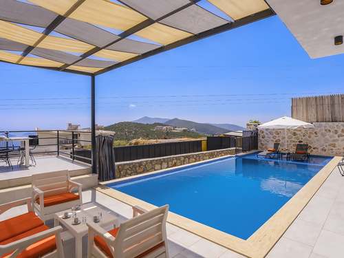  gece  -  Kasım
  | Kalkan Akbel’de Deniz Manzaralı, Jakuzili ve Saunalı Balayı Villası | 4 Kişilik Özel Tatil